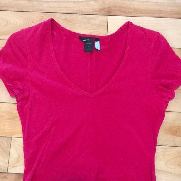 💫4/30 VS MODA INTERNATIONAL V-Neck Ruched Tee - Picture 3 of 6